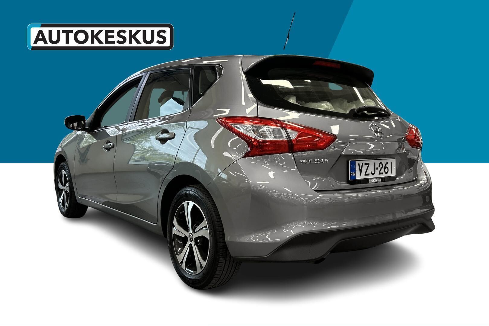 Nissan Pulsar iso kuva 23