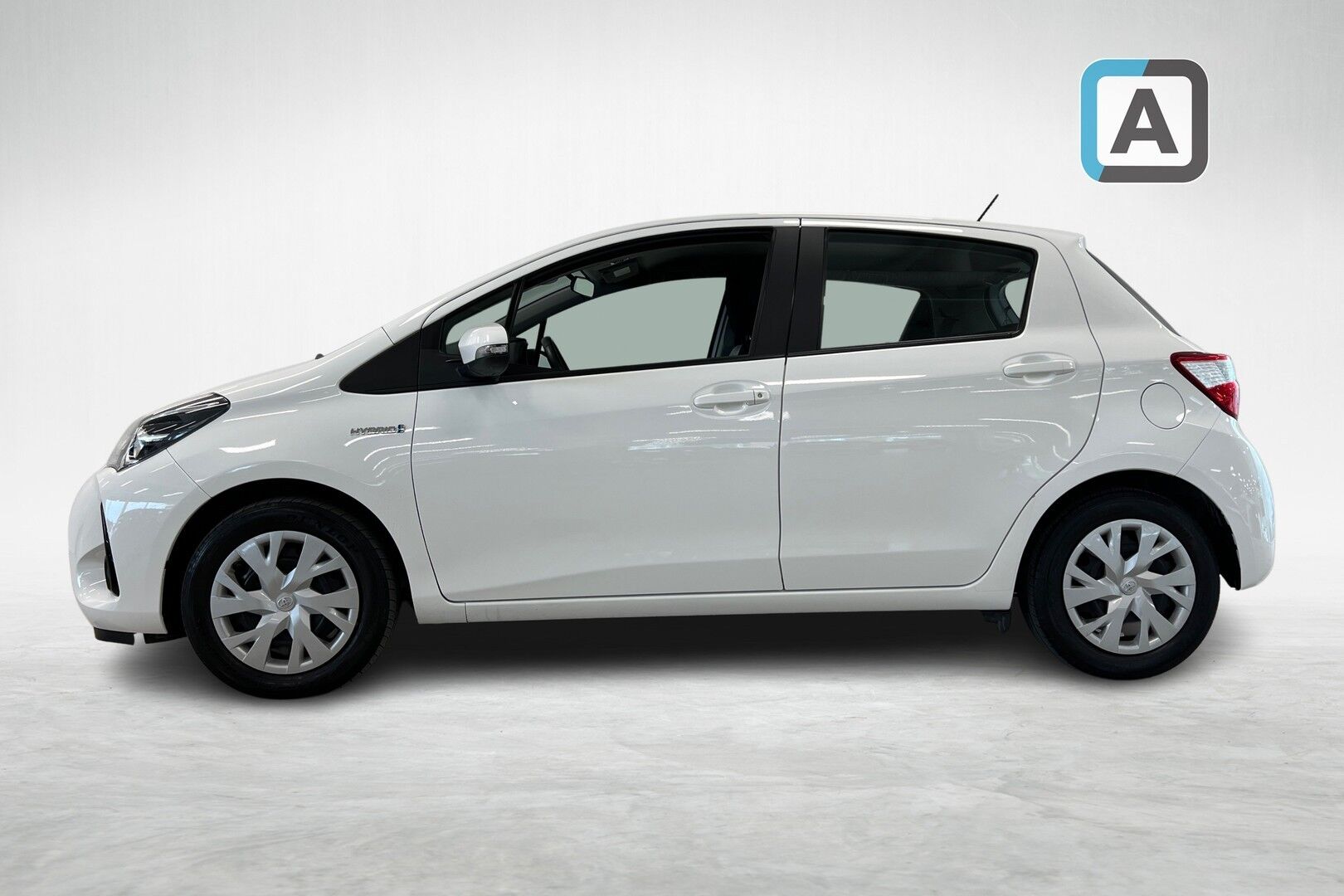 Toyota Yaris iso kuva 4