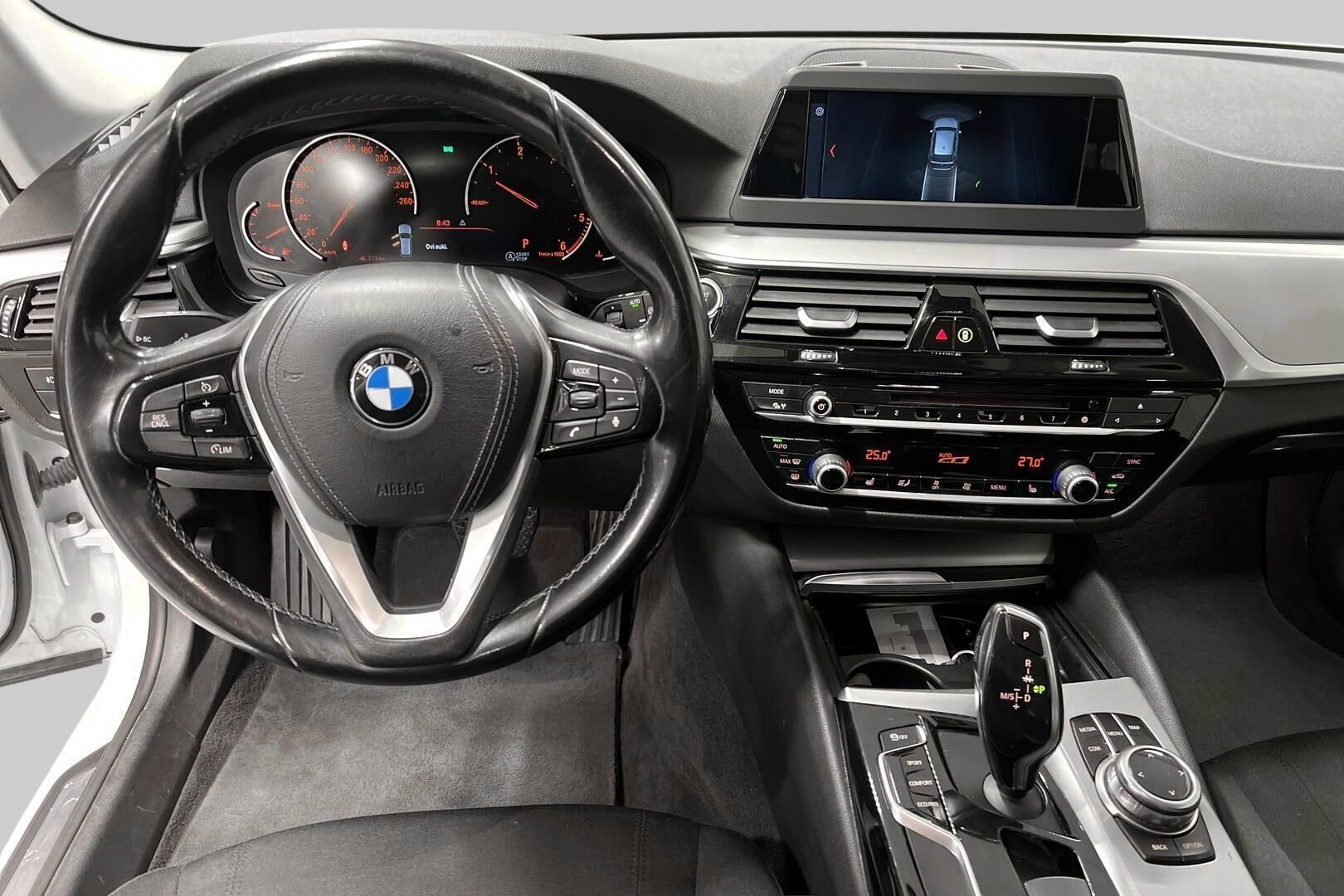 BMW 5-sarja iso kuva 11