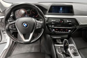 BMW 5-sarja esikatselu 11
