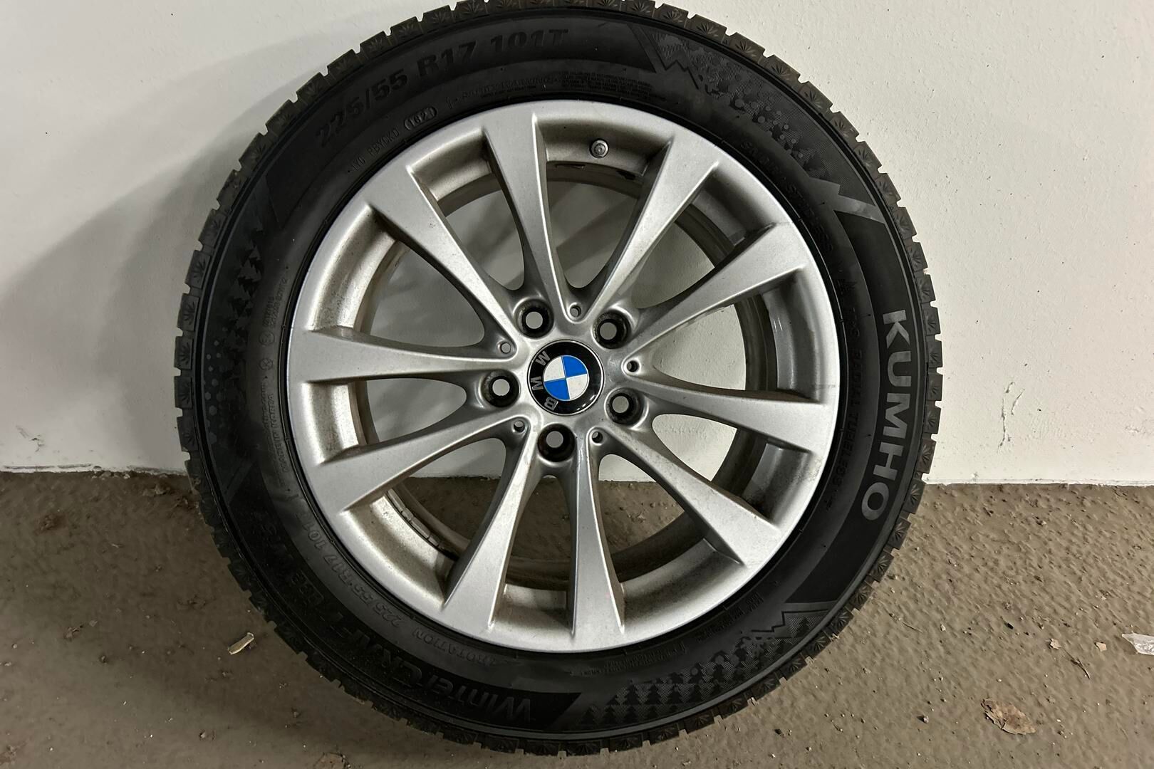 BMW 3-SARJA iso kuva 14