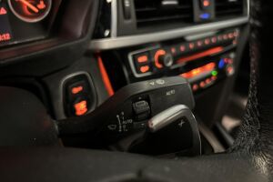 BMW 3-SARJA esikatselu 18