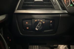 BMW 3-SARJA esikatselu 20