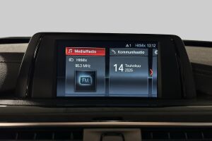 BMW 3-SARJA esikatselu 22