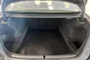 BMW 5-SARJA esikatselu 12