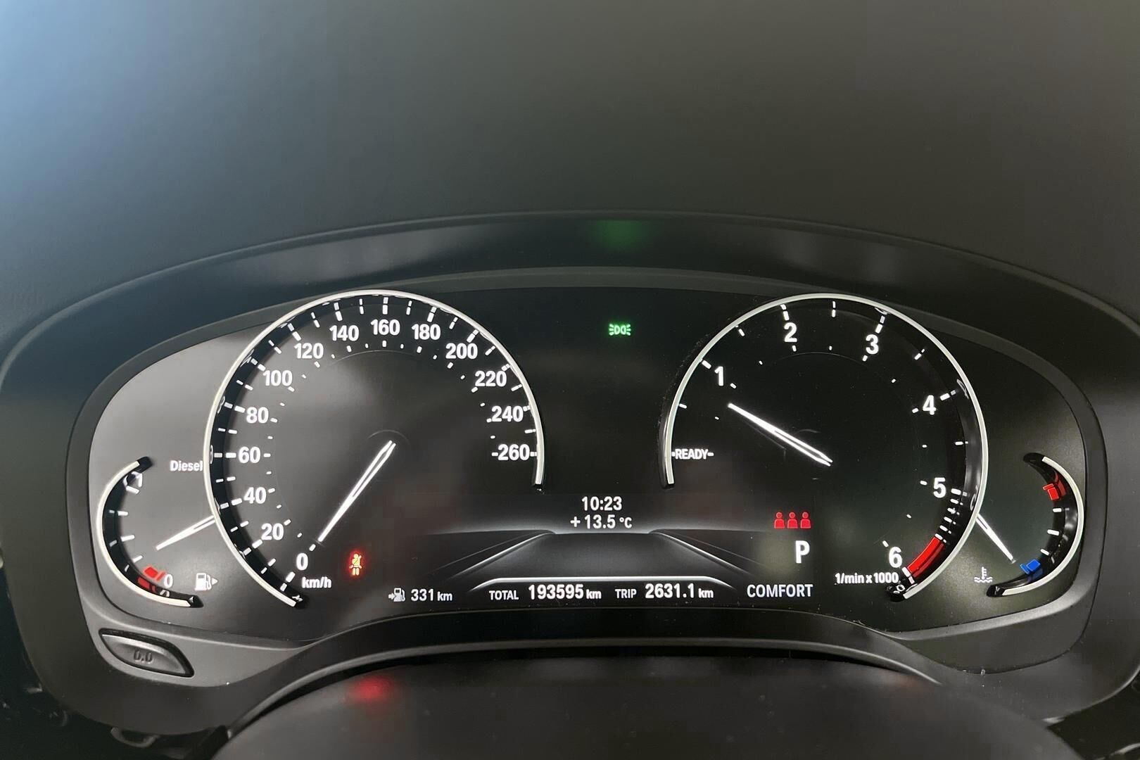 BMW 5-SARJA iso kuva 14