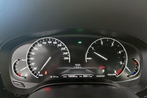 BMW 5-SARJA esikatselu 14
