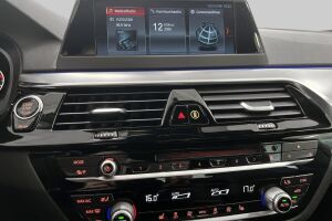 BMW 5-SARJA esikatselu 15