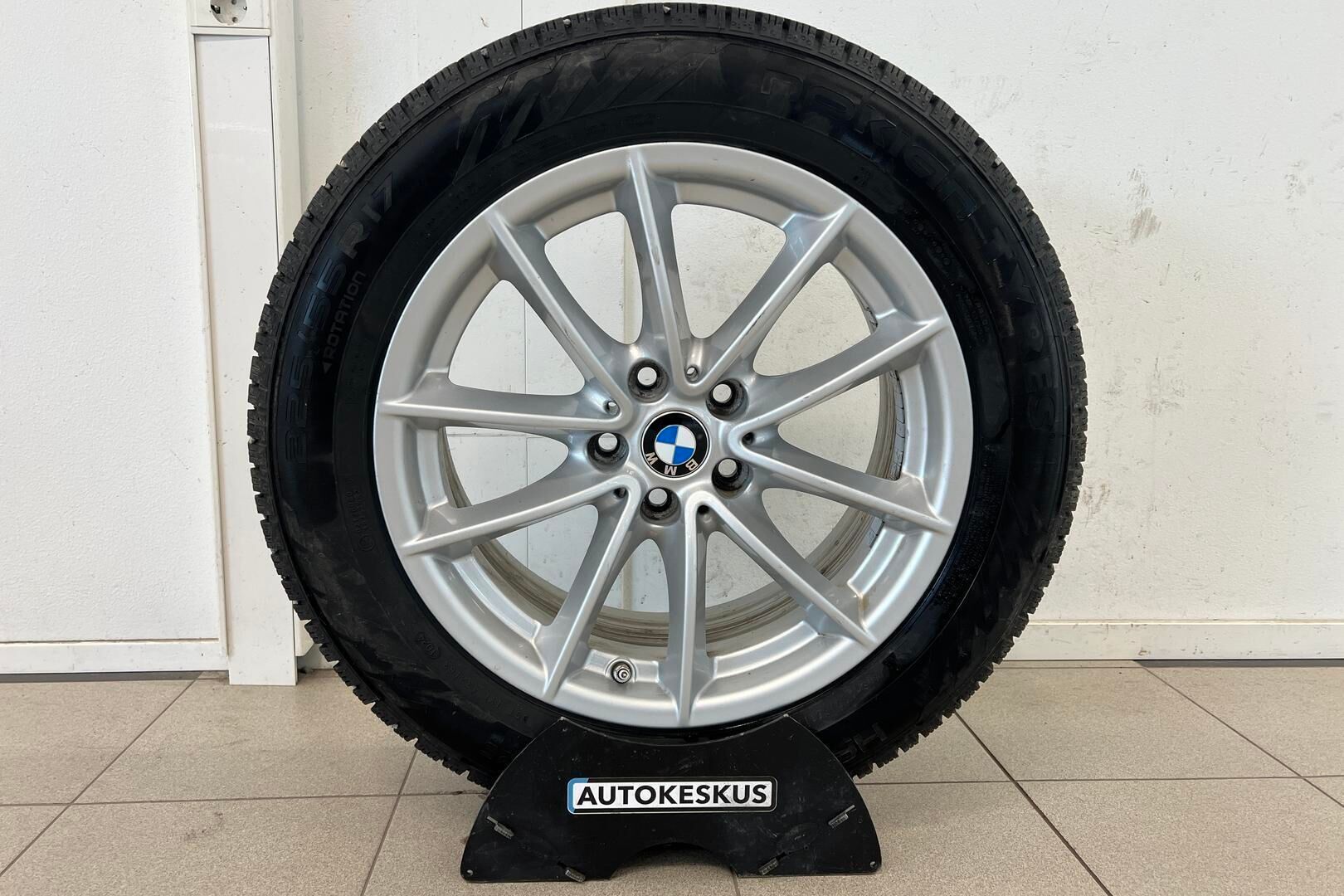 BMW 5-SARJA iso kuva 21