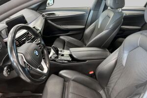 BMW 5-SARJA esikatselu 9