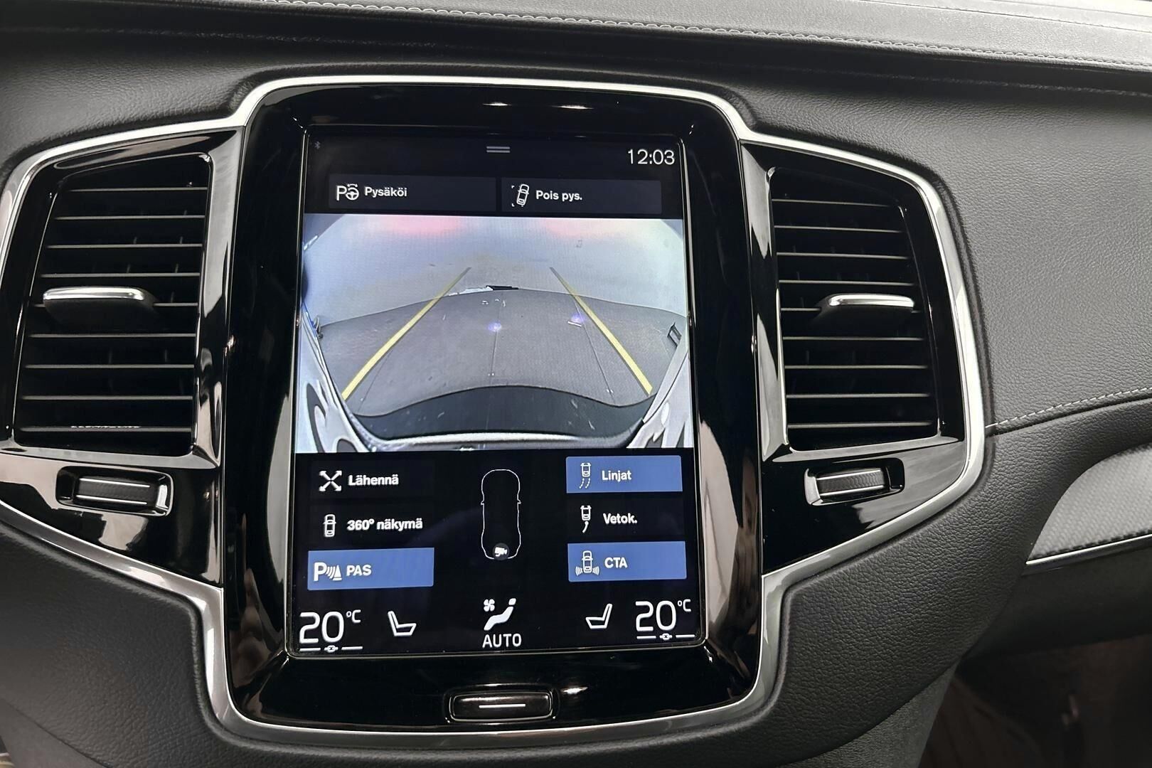 Volvo XC90 iso kuva 20