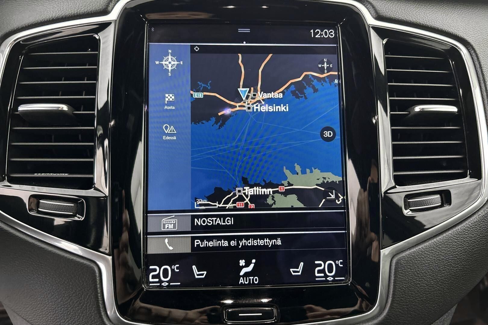Volvo XC90 iso kuva 21