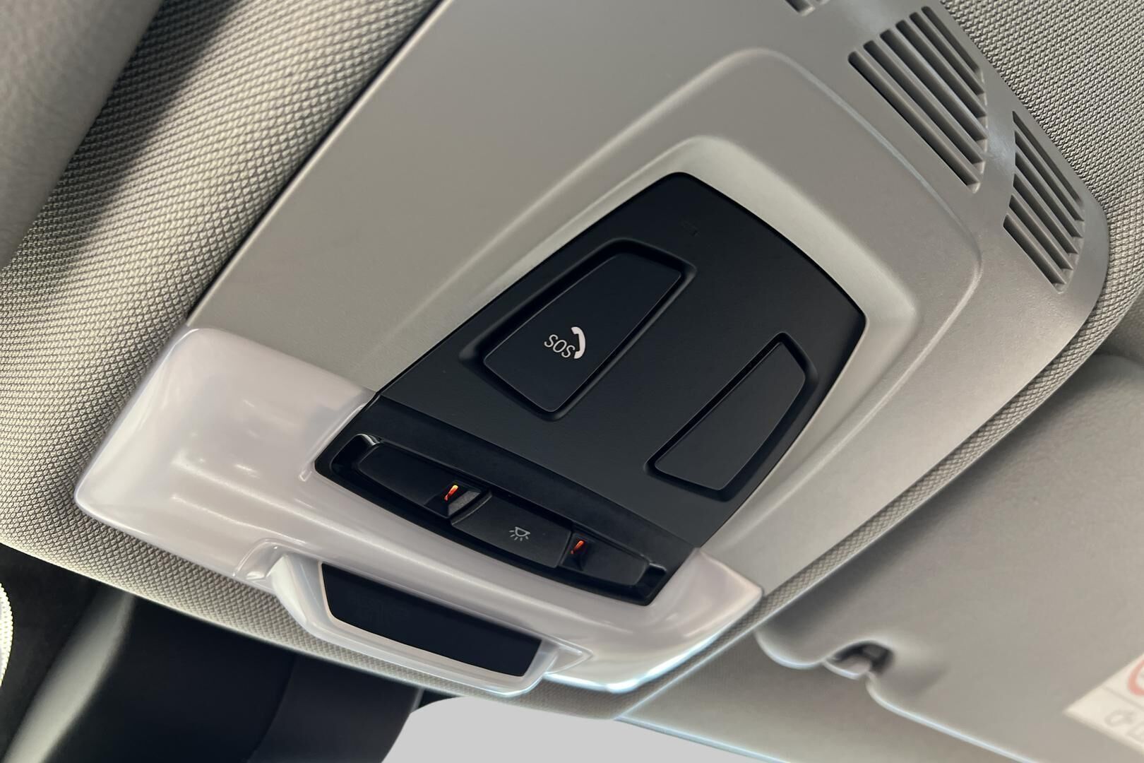 BMW X1 iso kuva 18