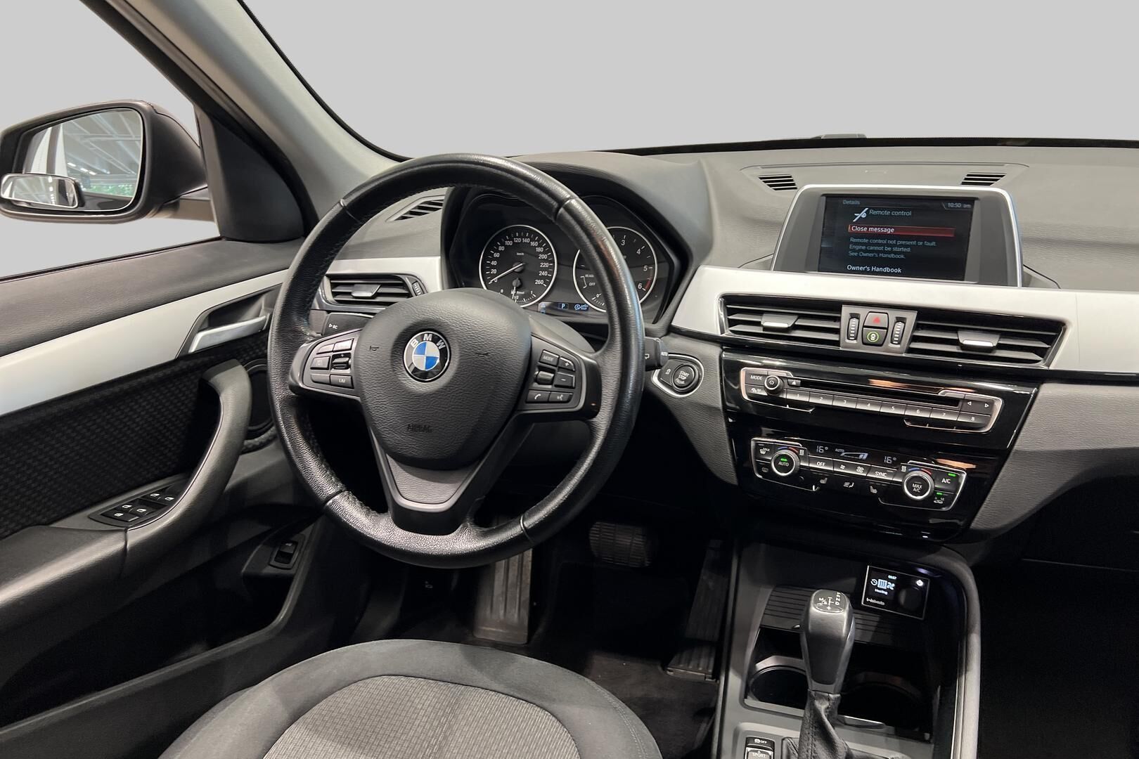 BMW X1 iso kuva 22