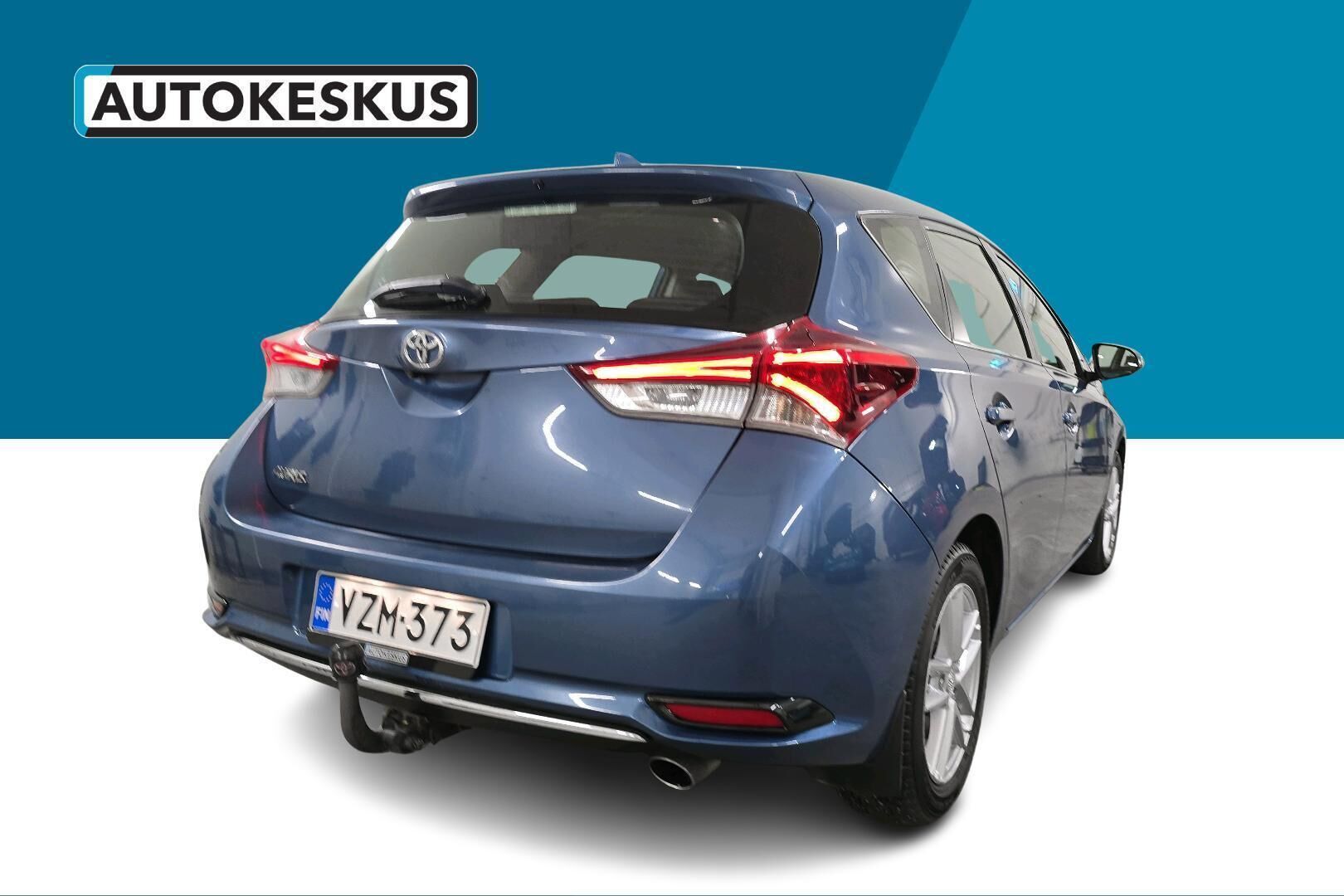 Toyota Auris iso kuva 4