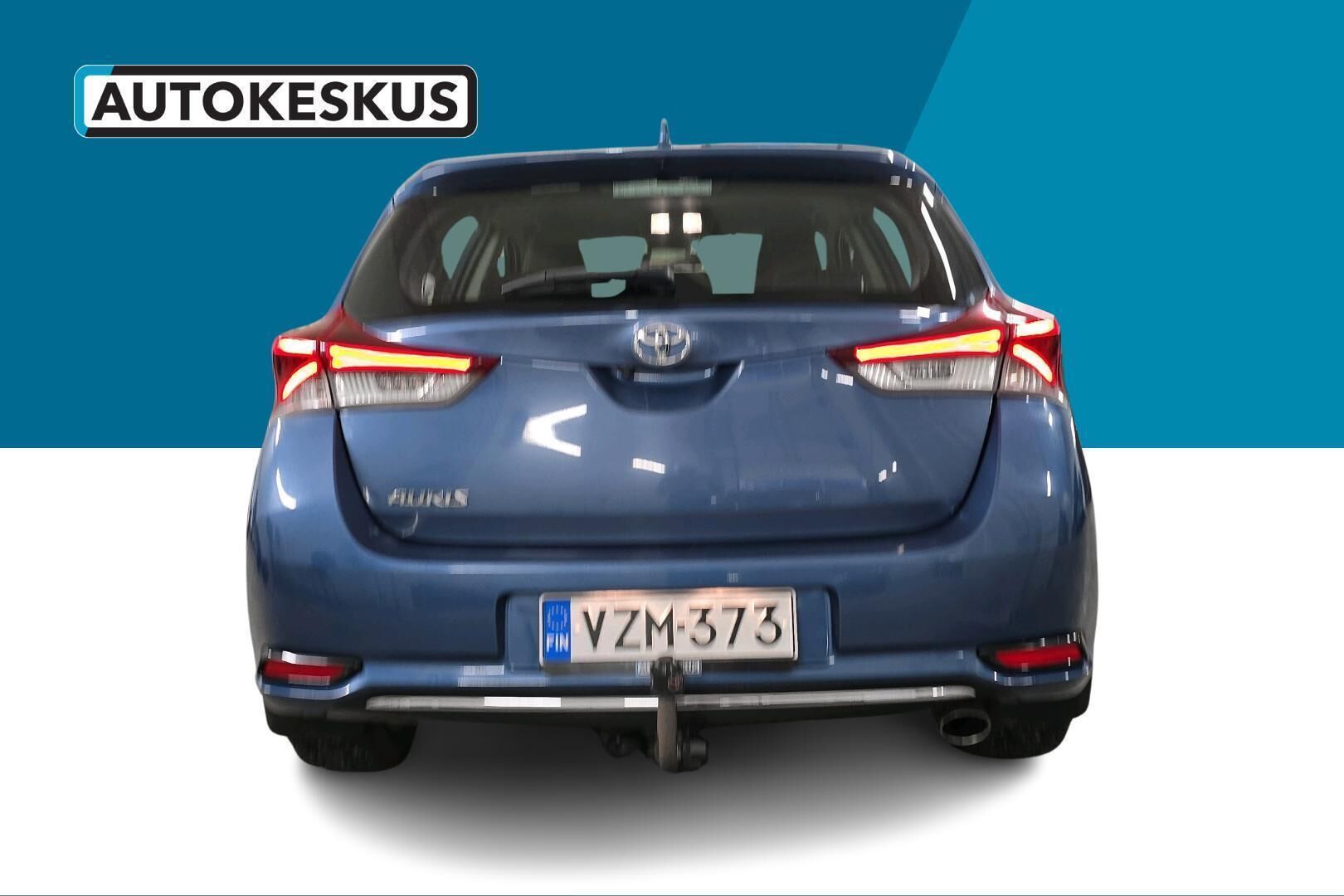 Toyota Auris iso kuva 5