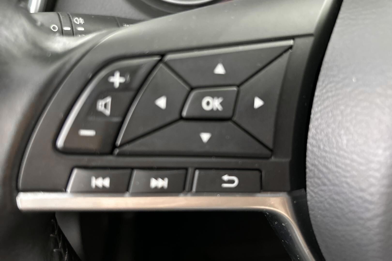 Nissan Qashqai iso kuva 23