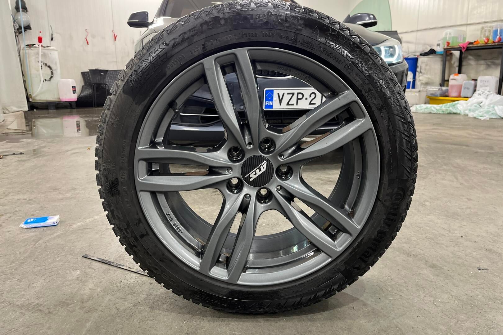 BMW 3-sarja iso kuva 17