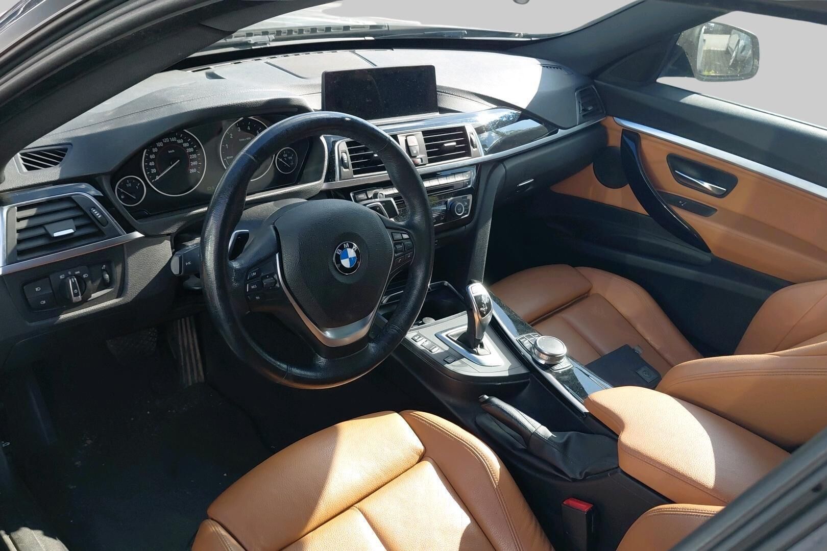 BMW 3-sarja iso kuva 2