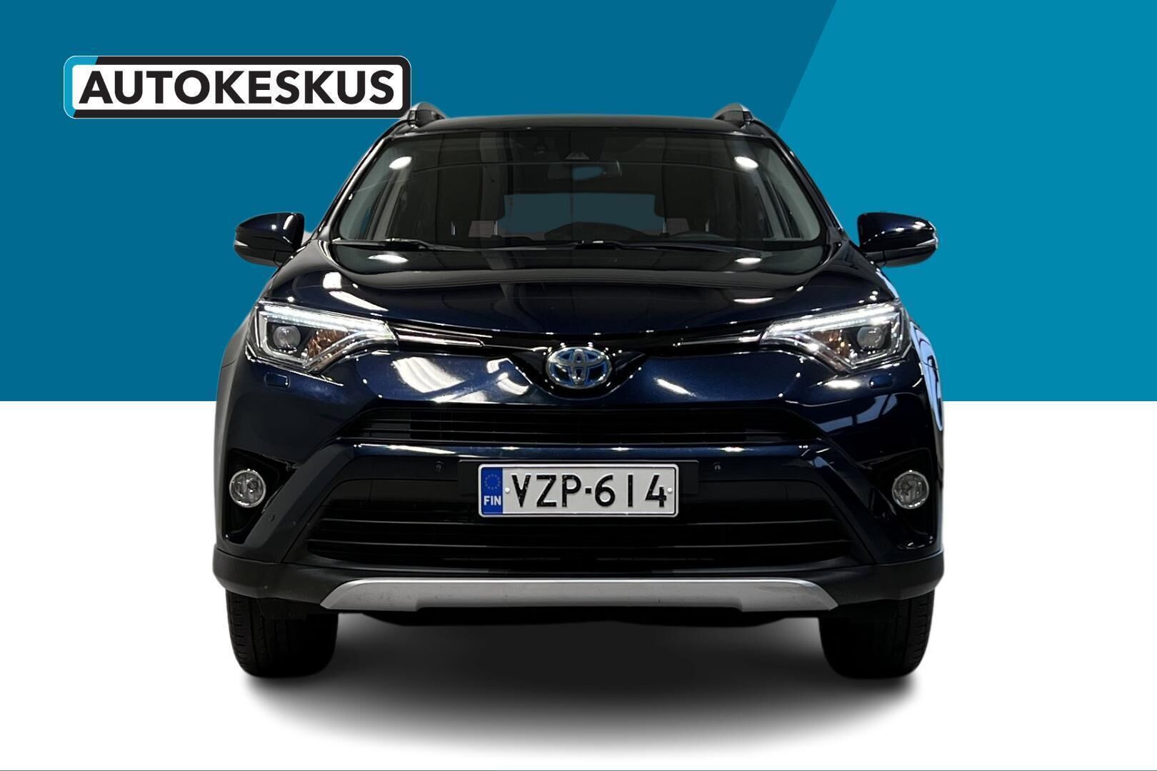 Toyota RAV4 iso kuva 14