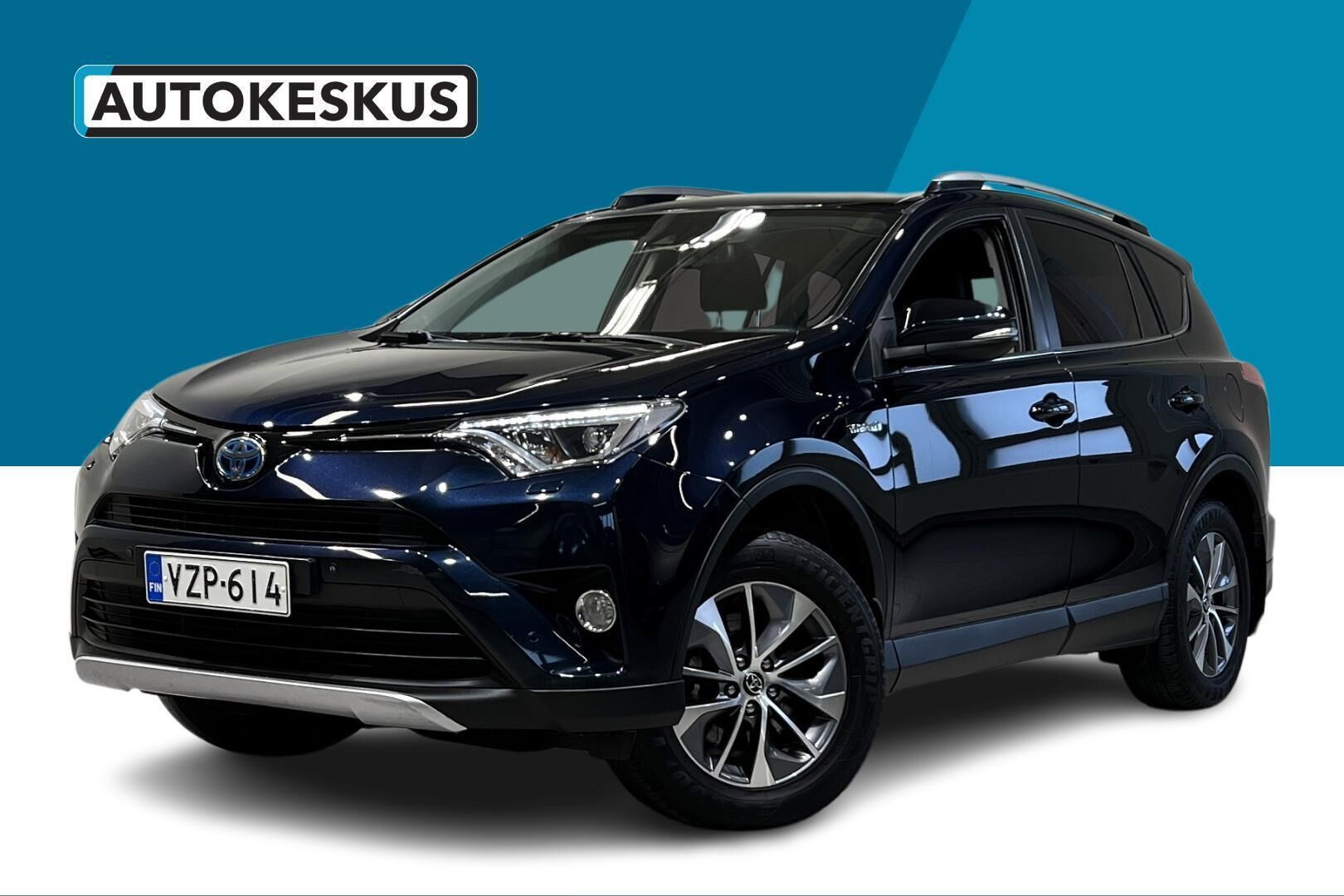 Toyota RAV4 iso kuva 12