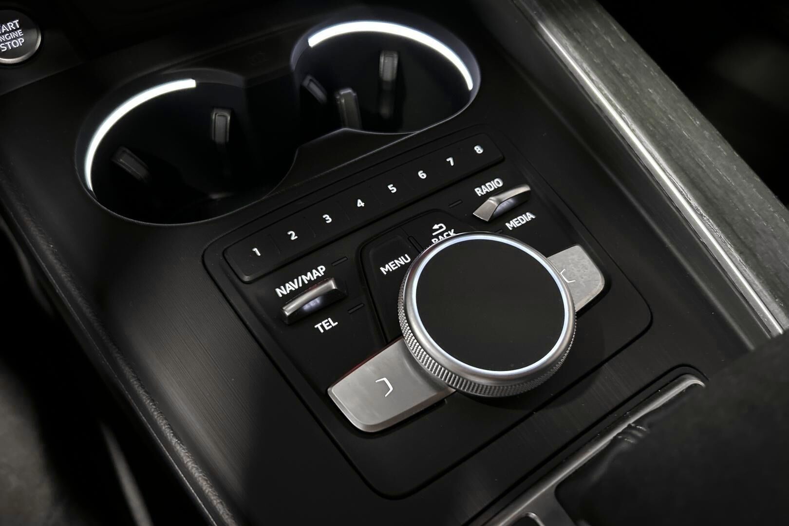 Audi A4 allroad iso kuva 34
