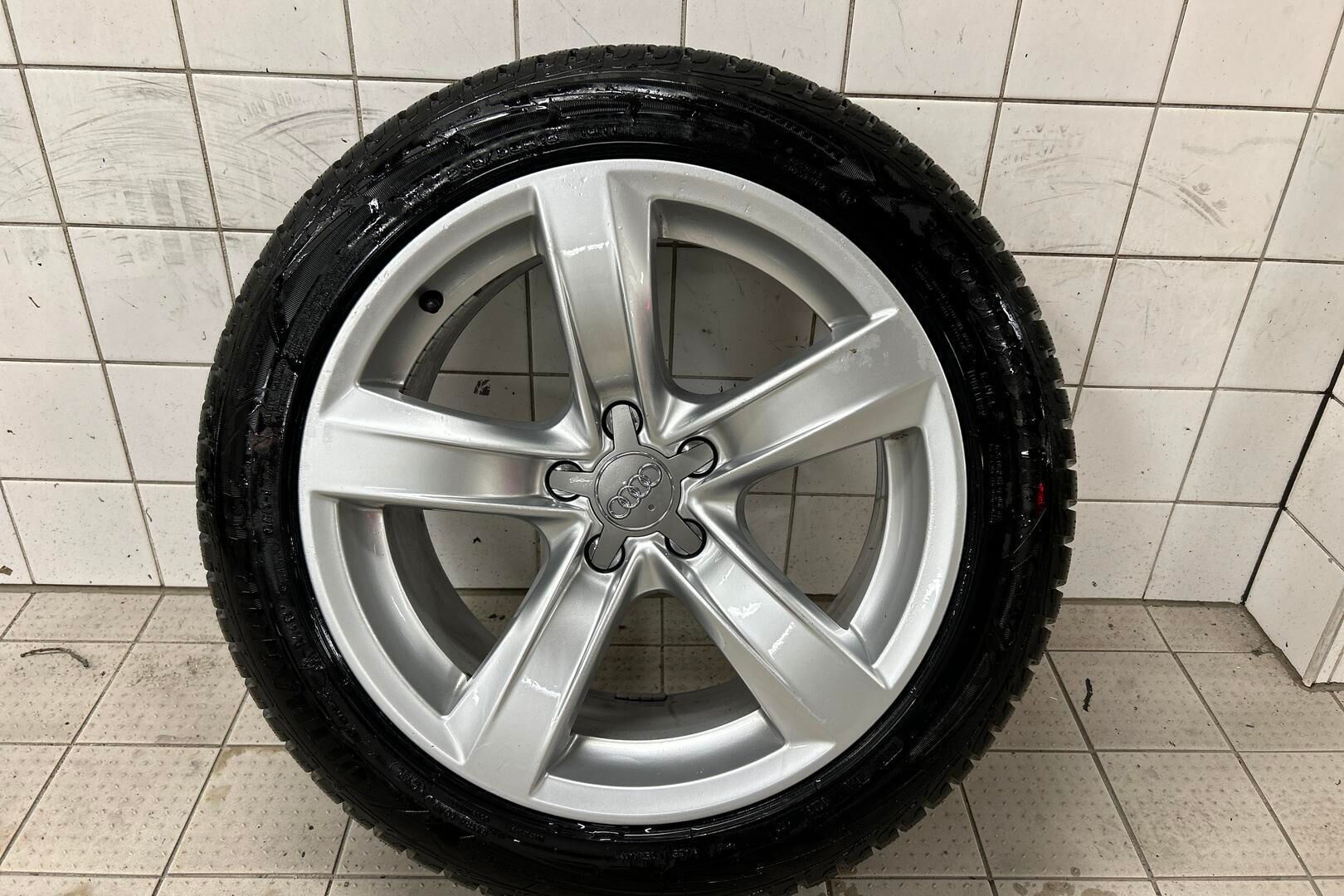 Audi A4 allroad iso kuva 37