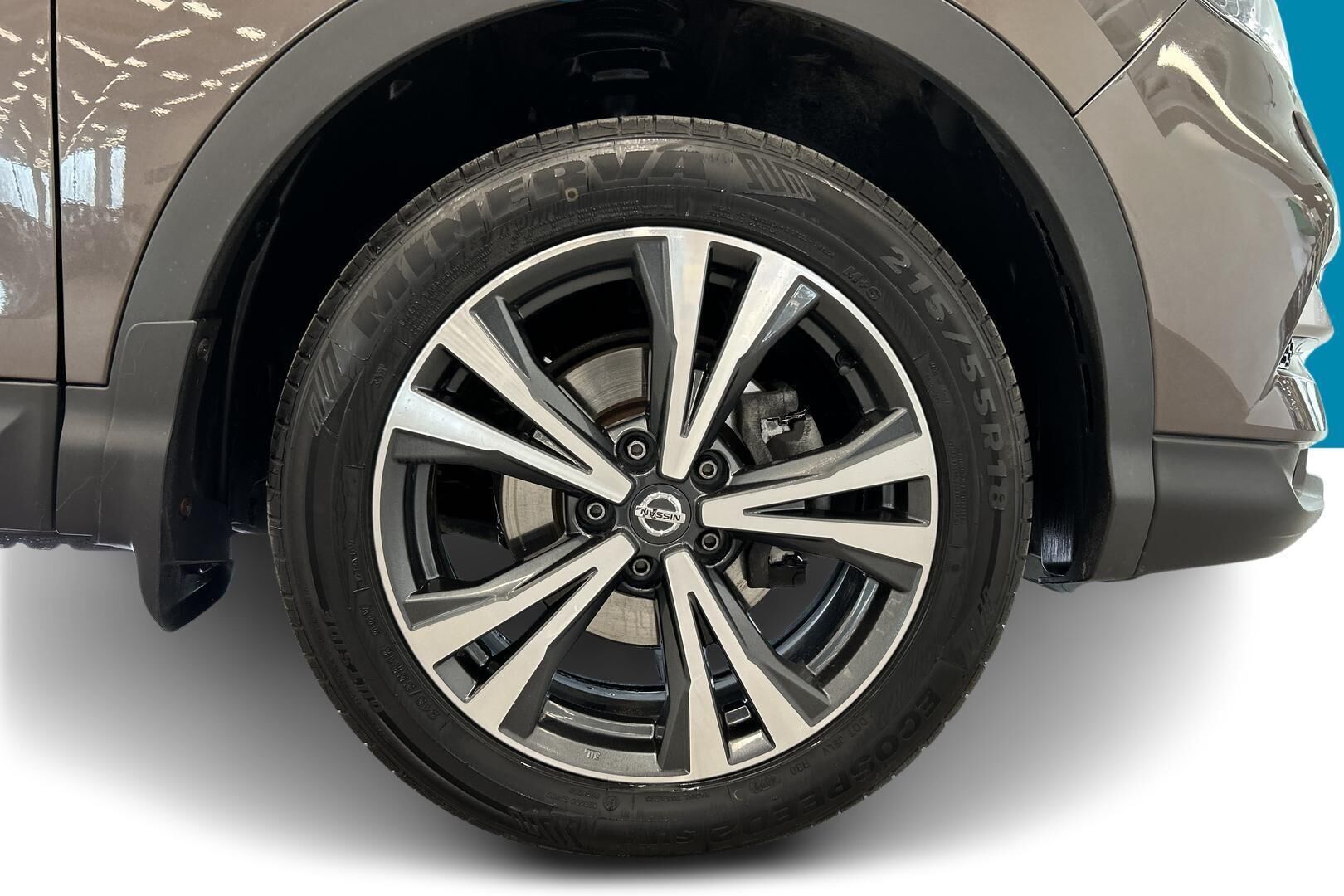 Nissan Qashqai iso kuva 25
