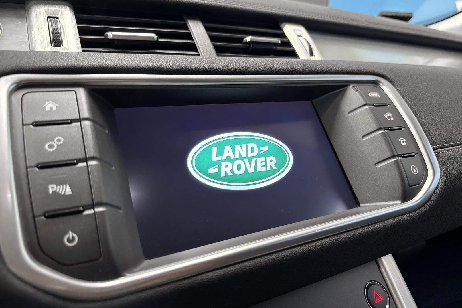 Land Rover Range Rover Evoque iso kuva 21