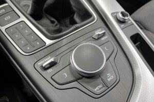 Audi A4 esikatselu 25