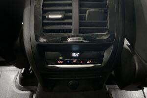 BMW X3 esikatselu 16