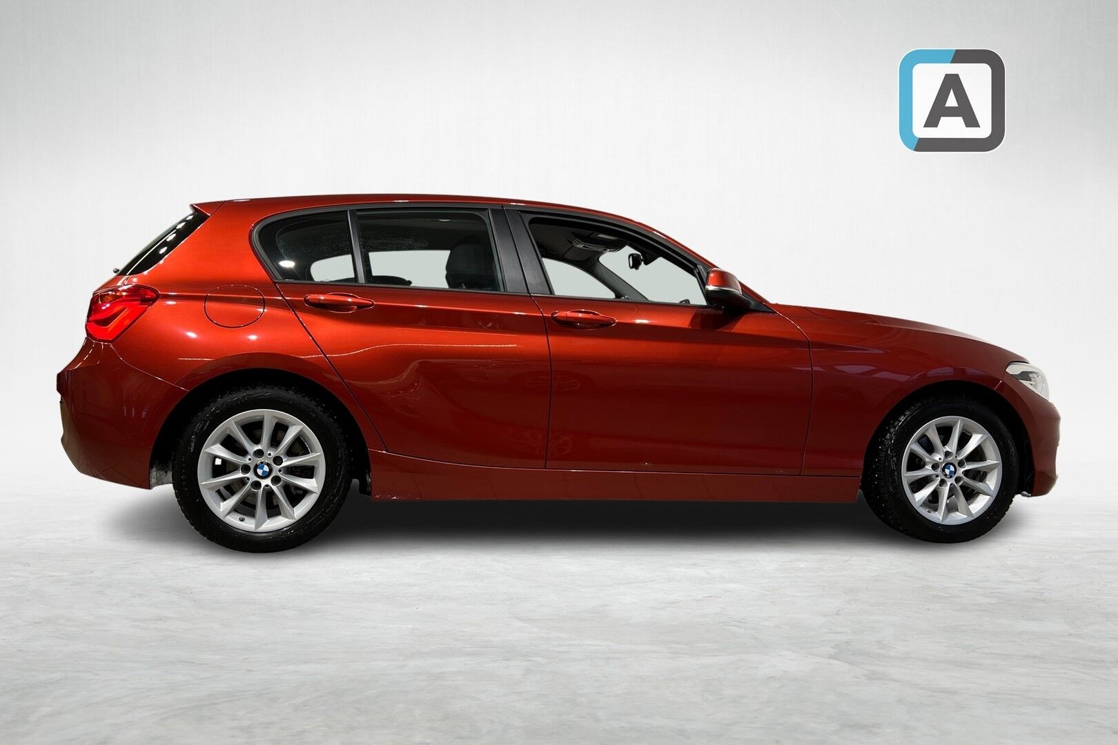 BMW 1-SARJA iso kuva 5