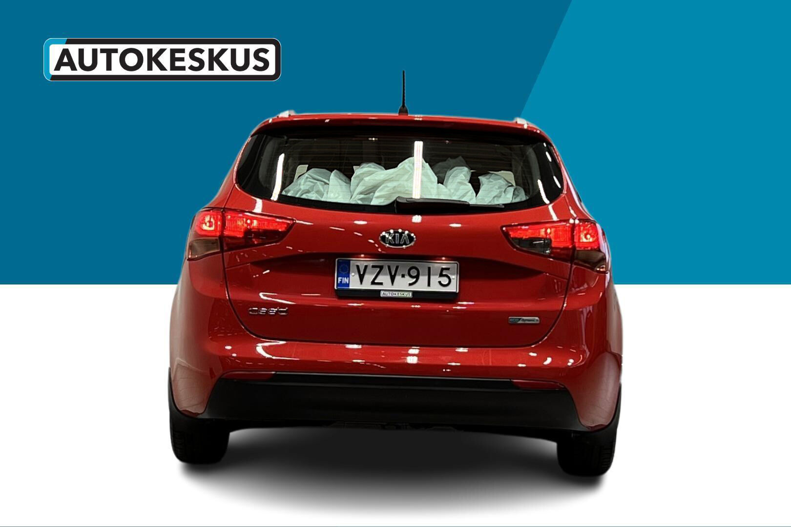 Kia cee'd iso kuva 6