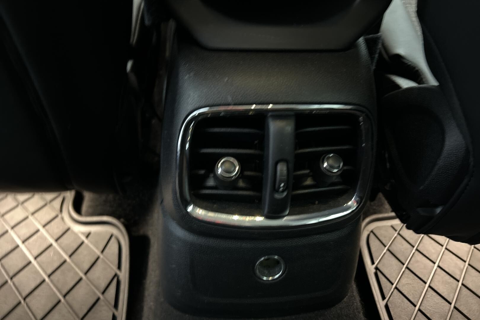 MINI Countryman iso kuva 30