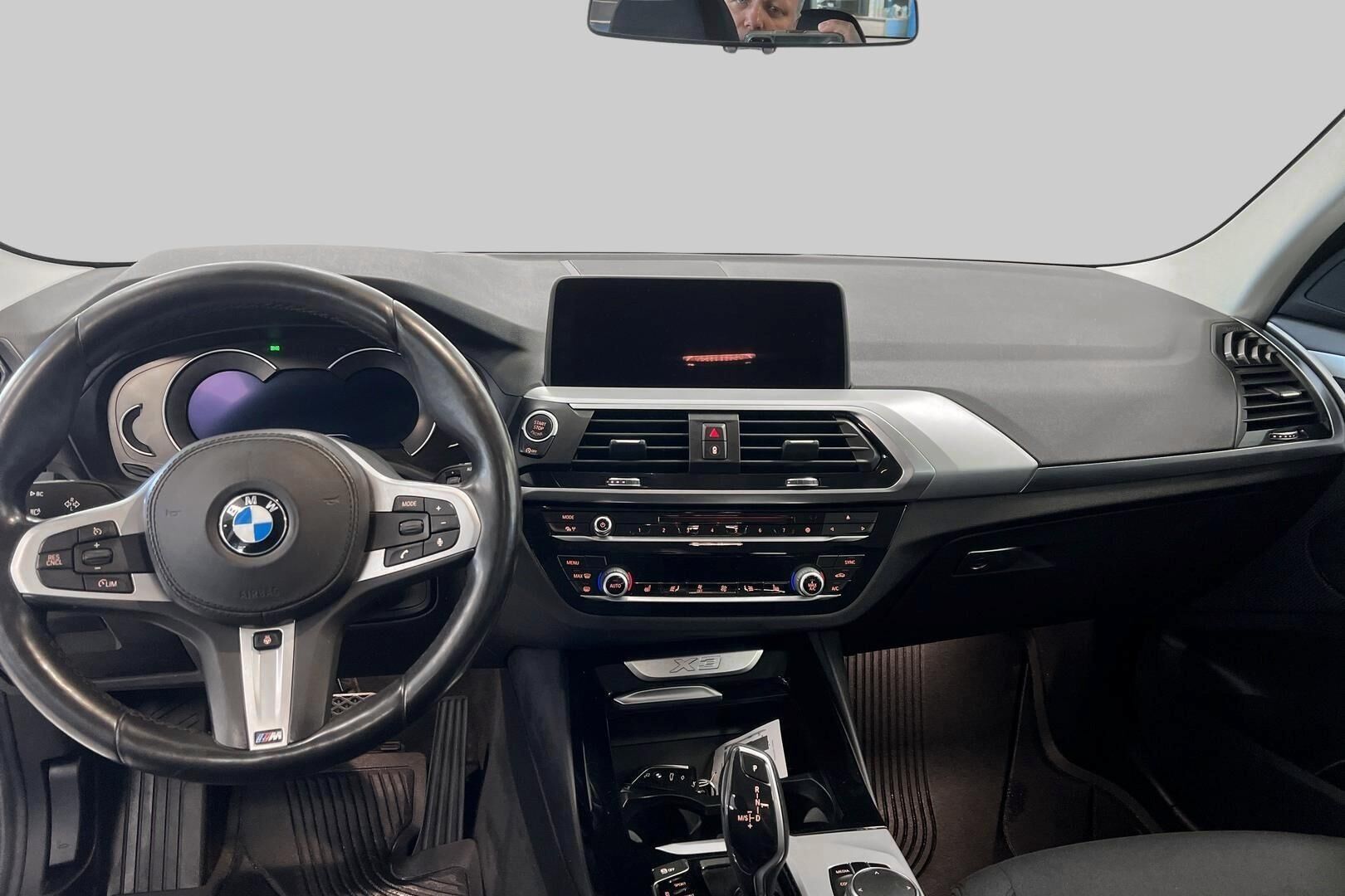 BMW X3 iso kuva 11