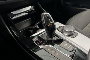 BMW X3 esikatselu 16