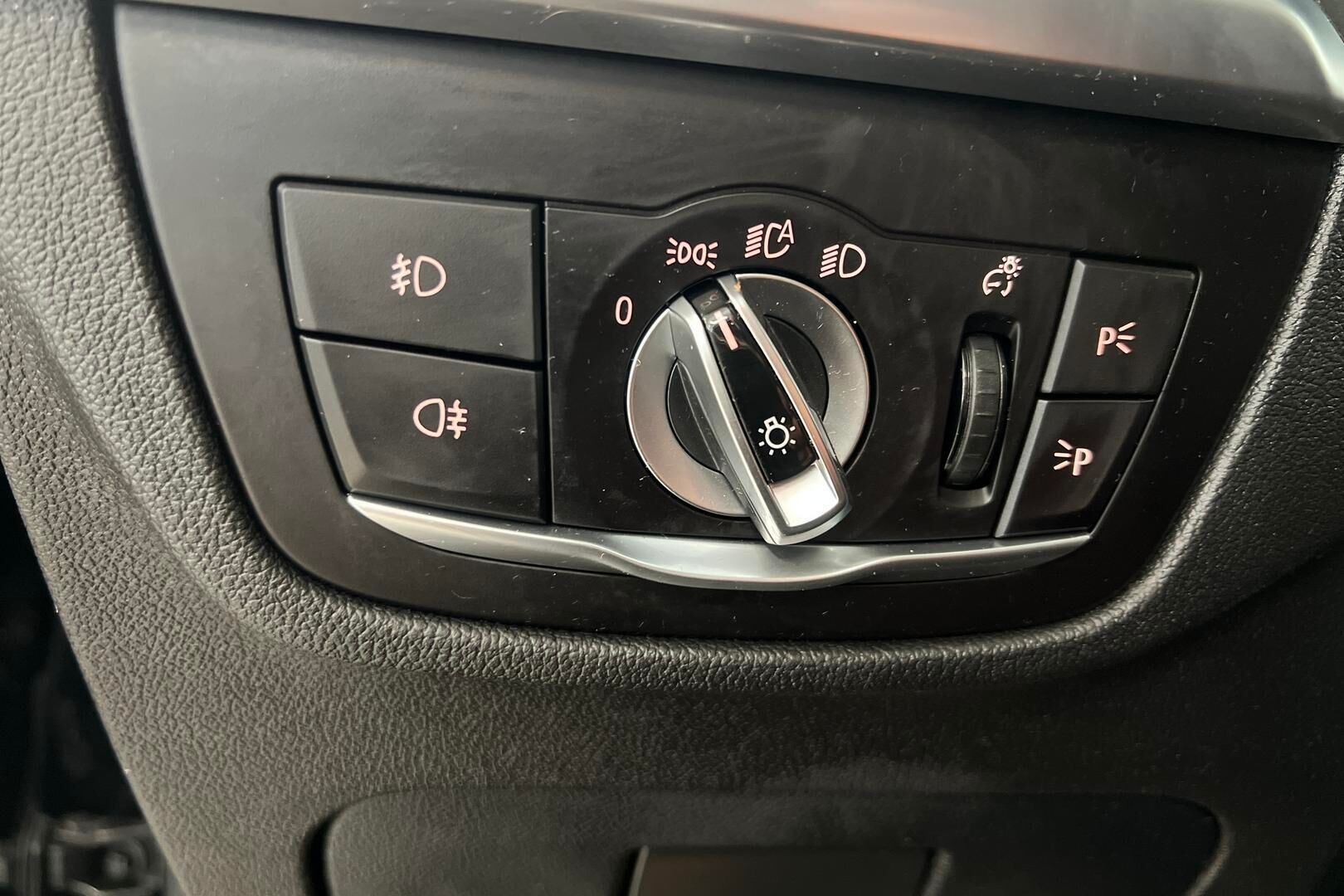 BMW X3 iso kuva 19
