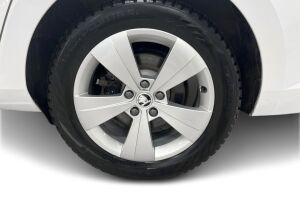 Skoda Superb esikatselu 12