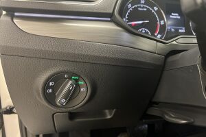 Skoda Superb esikatselu 18