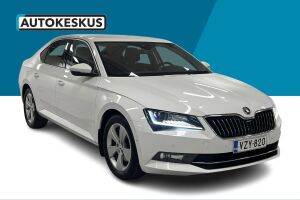 Skoda Superb esikatselu 3