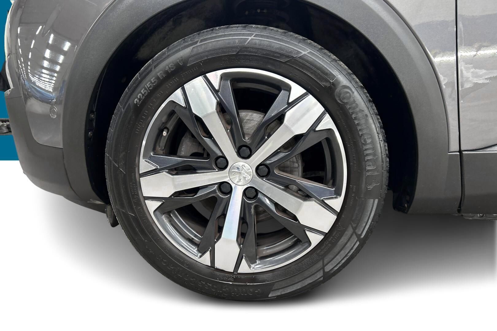 Peugeot 5008 iso kuva 11