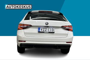 Skoda Superb esikatselu 6