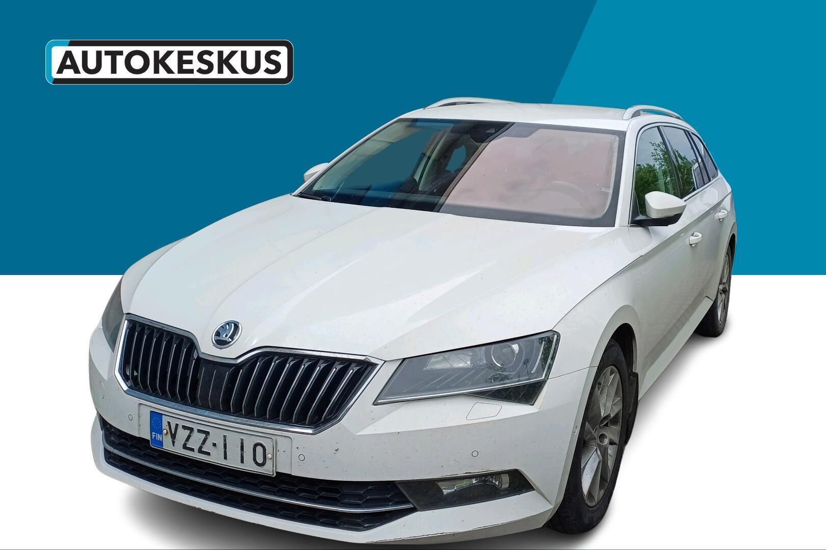 Skoda Superb iso kuva 0