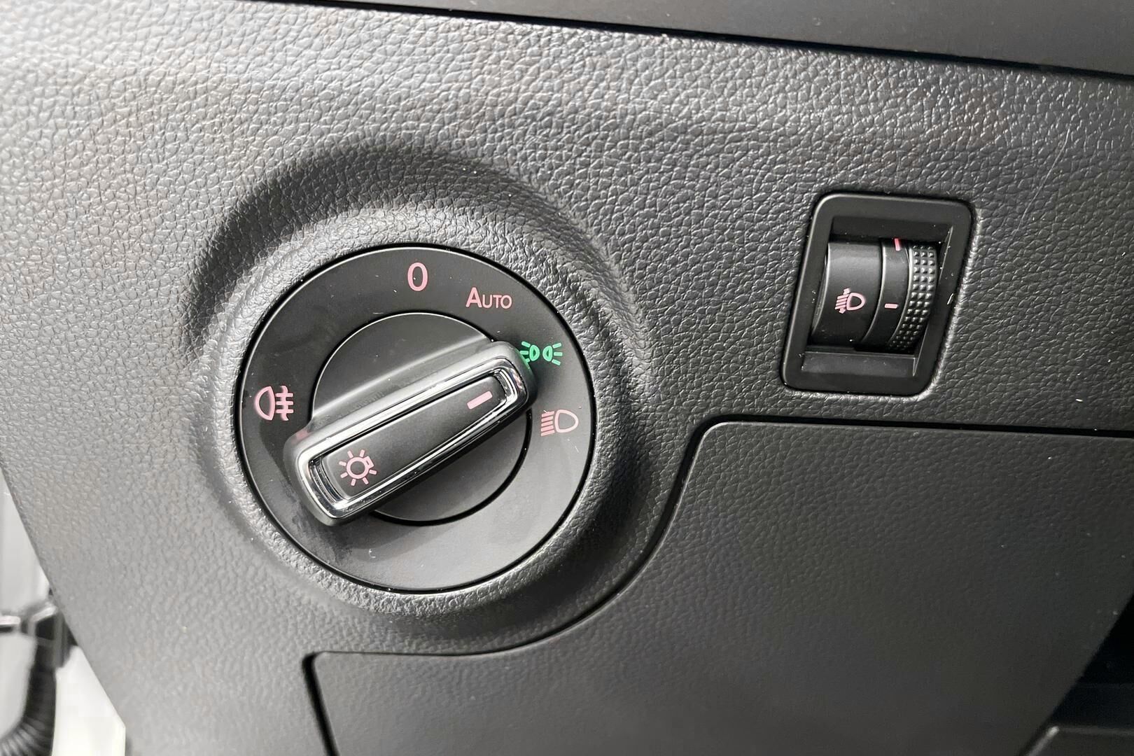 Seat Ibiza iso kuva 22