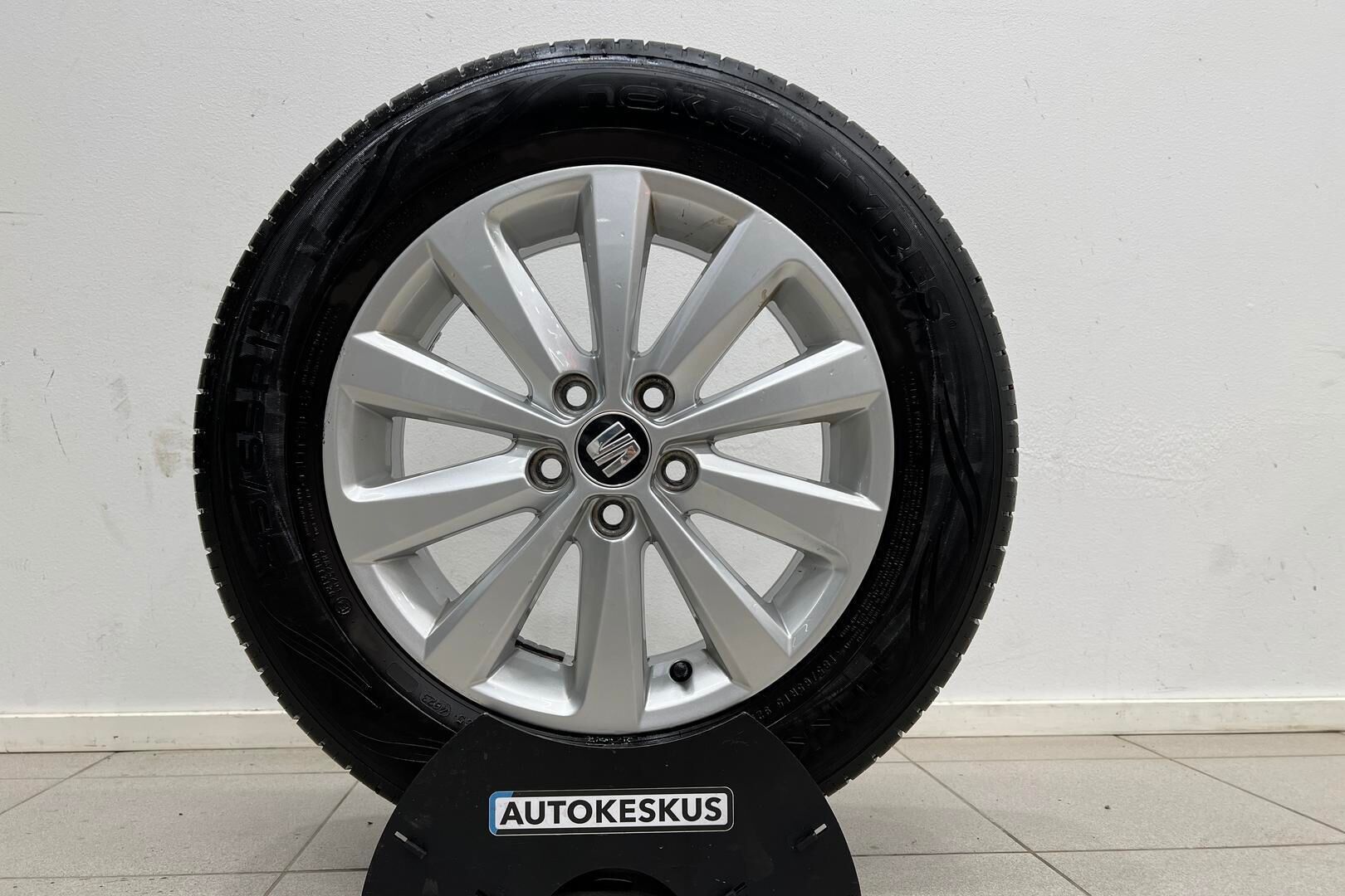 Seat Ibiza iso kuva 24