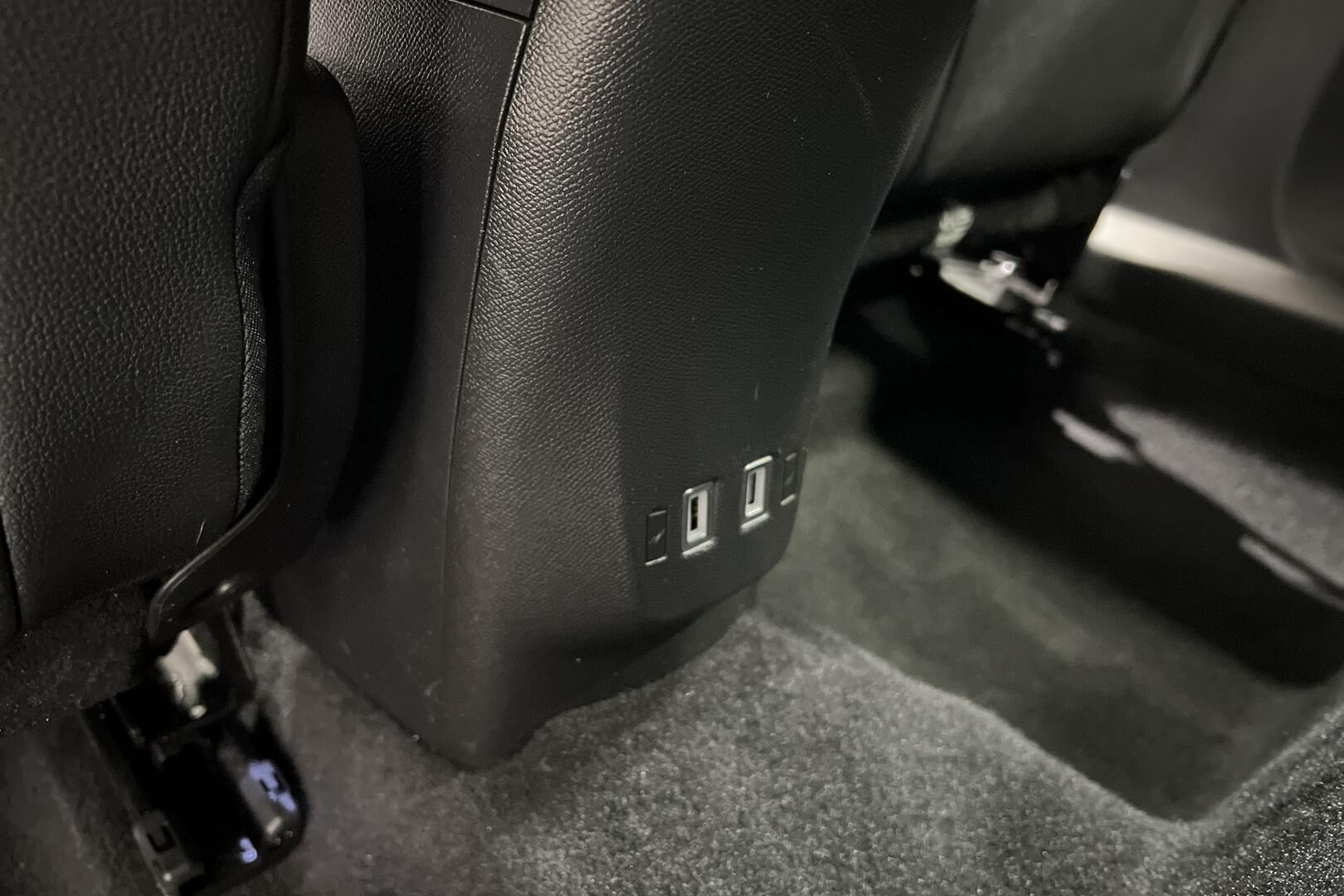 OPEL MOKKA-E iso kuva 25