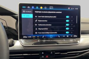 VOLKSWAGEN GOLF esikatselu 23
