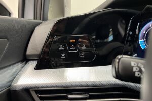 VOLKSWAGEN GOLF esikatselu 34
