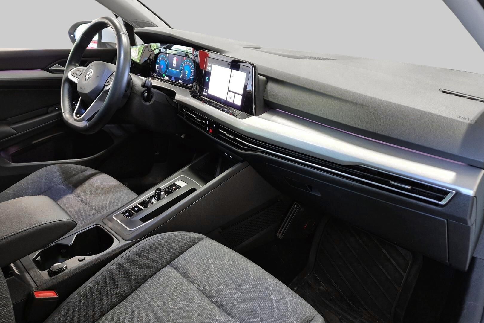 VOLKSWAGEN GOLF iso kuva 4