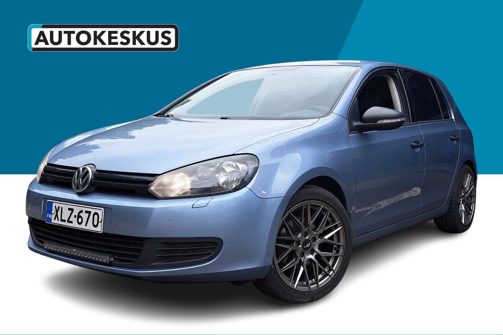 Volkswagen Golf iso kuva 0